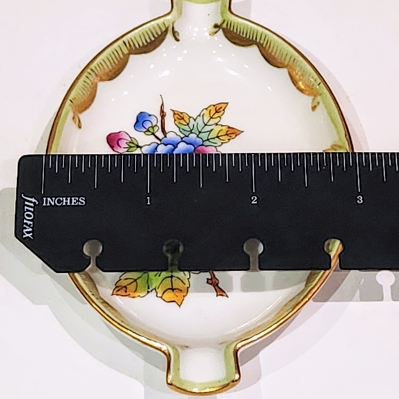 HEREND Queen Victoria Hungarian Porcelain Small Oval Trinket Ceramic ashtray - Picture 6 of 6